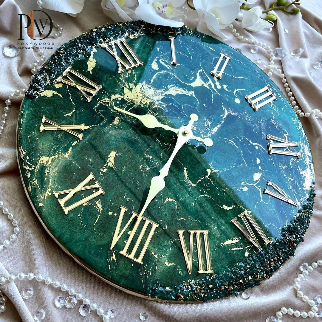 Jade Jewel Majesty Luxurious Resin Wall Clock