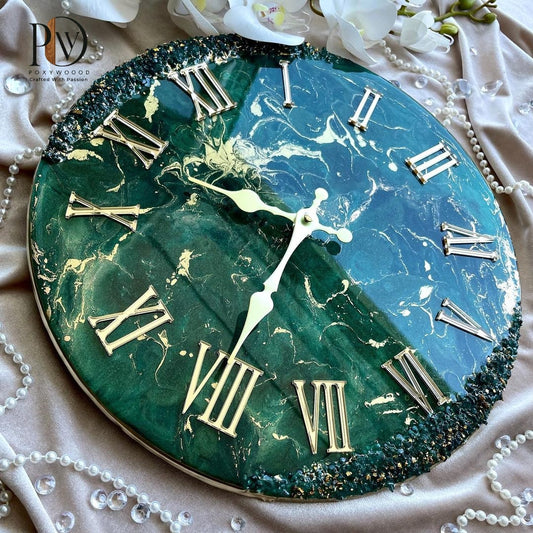 Jade Jewel Majesty Luxurious Resin Wall Clock